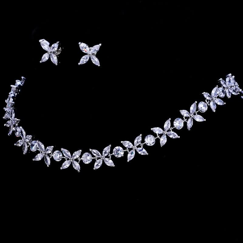 Brilliant Flower Jewelry Set - ShopLorca