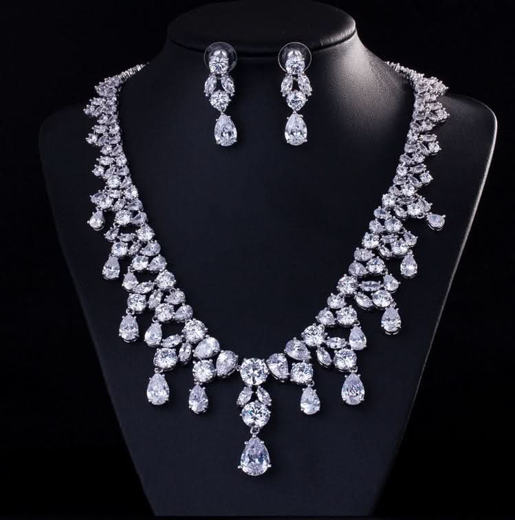 Dazzling Drops Jewelry Set - ShopLorca