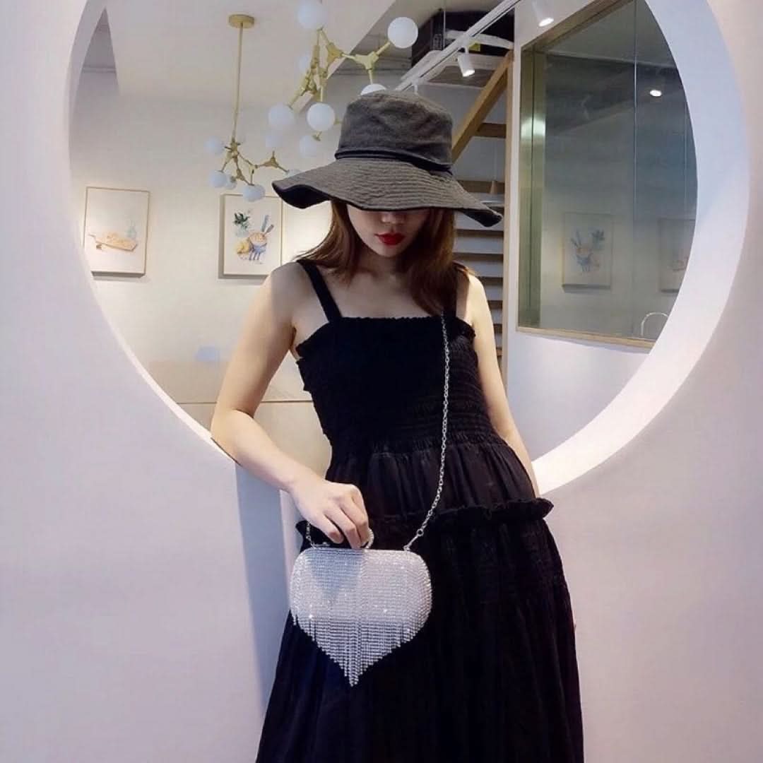Ethereal Luxe Clutch Bag - ShopLorca
