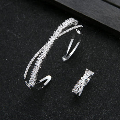 Intertwined Sparkle Jewelry Set - ShopLorca