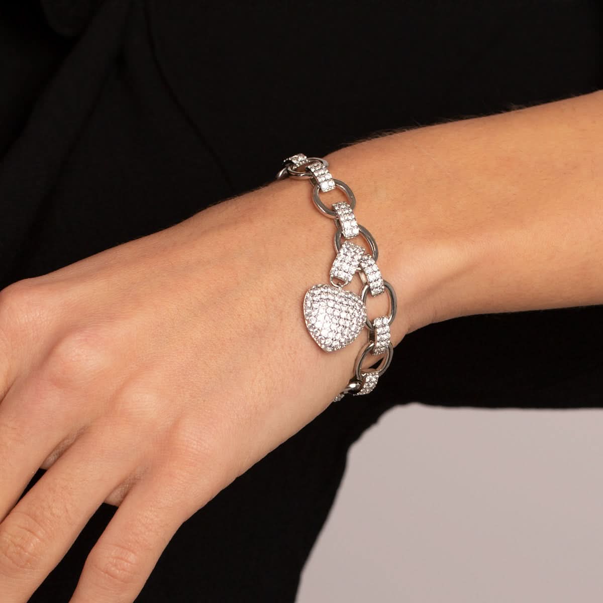 The Hills Heart Pendant Bracelet - ShopLorca